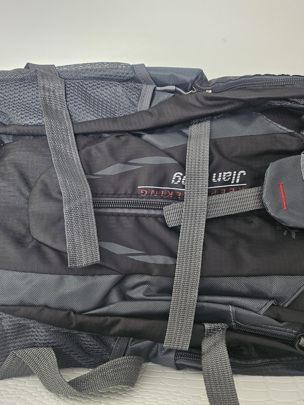 Black Men's Travel Duffel Bag